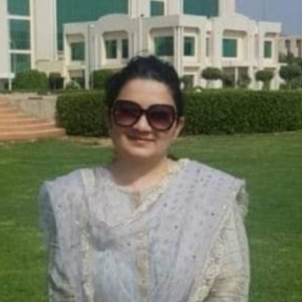 Dr. Syeda Khalida Naeem, Gynecologist
