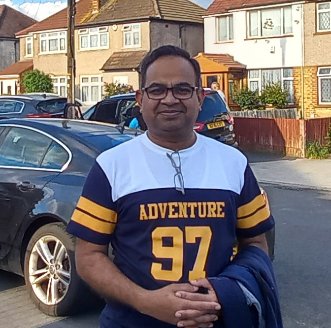 Dr. Salman Akhtar, Pulmonologist / Lung Specialist