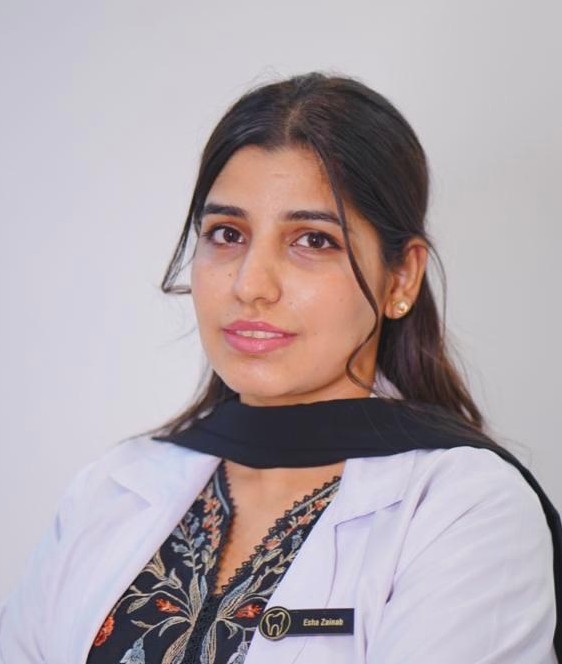 Dr Esha Zainab, Dentist
